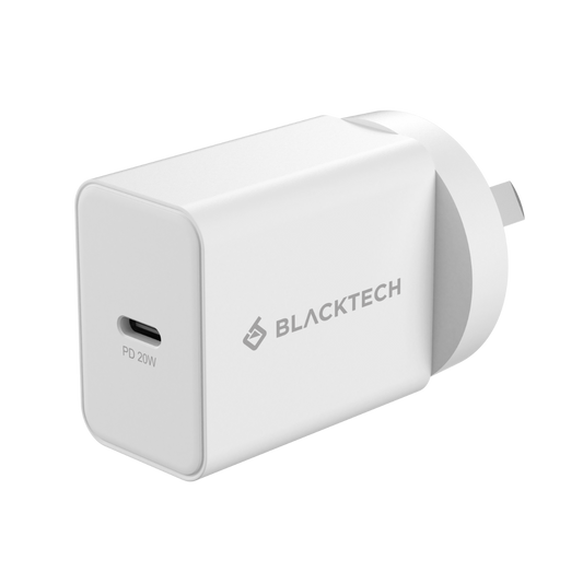20W Fast Charging Adapter - BlackTech